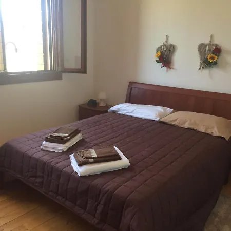 Bed and Breakfast Ca Vittoria Busco Exterior foto